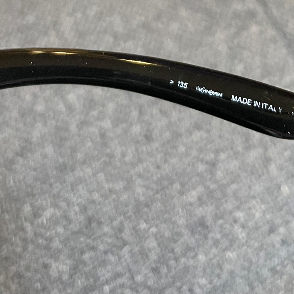Yves Saint Laurent Sunglasses - Picture 5 of 6